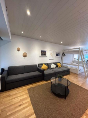 Beautiful Studio Apartment in urban location